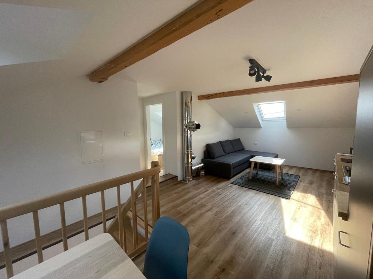 Azimut Hisa Apartment Tolmin