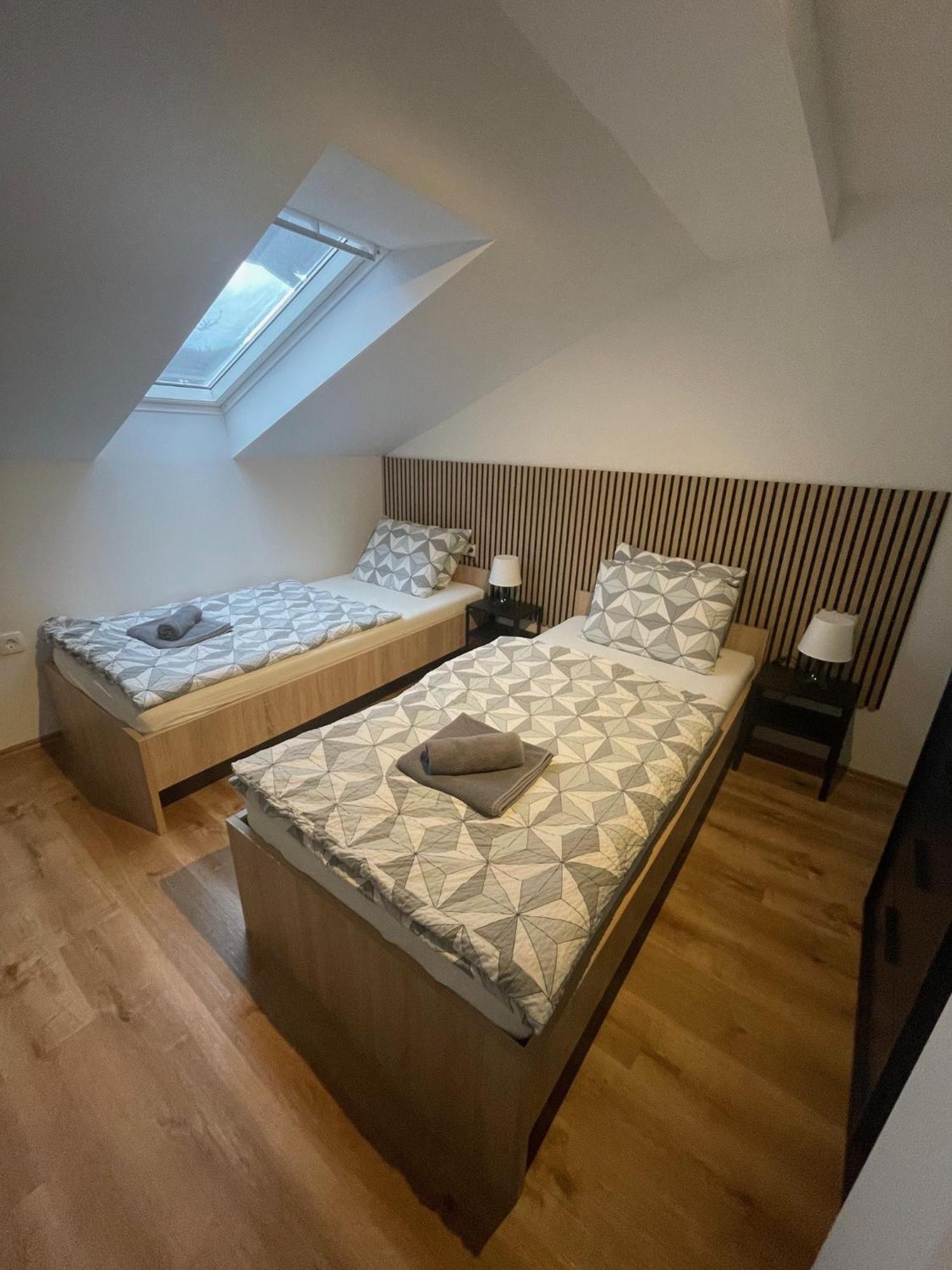 Azimut Hisa Apartment Tolmin